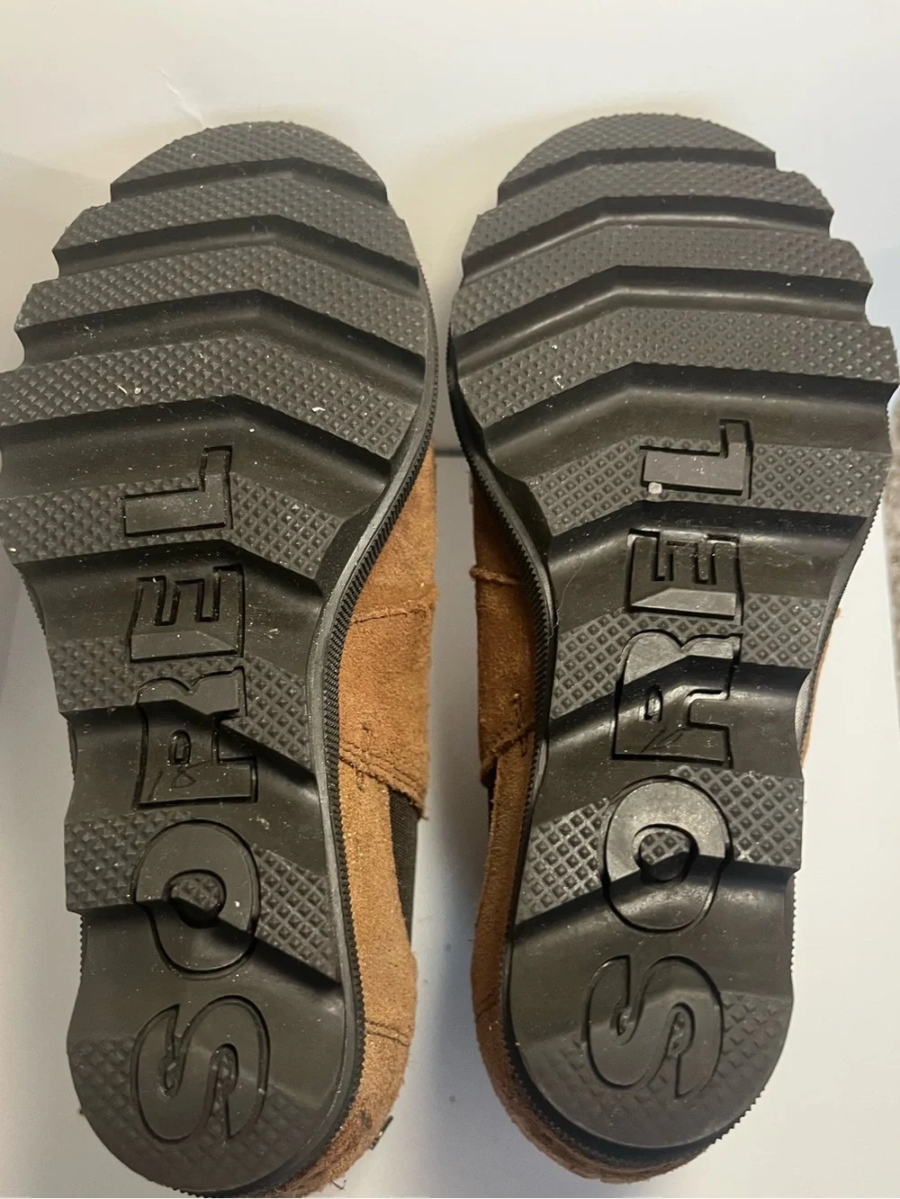 Sorel stylish suede